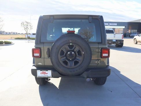 New 2026 Jeep Wrangler Unlimited Sport AWD/4WD image 20