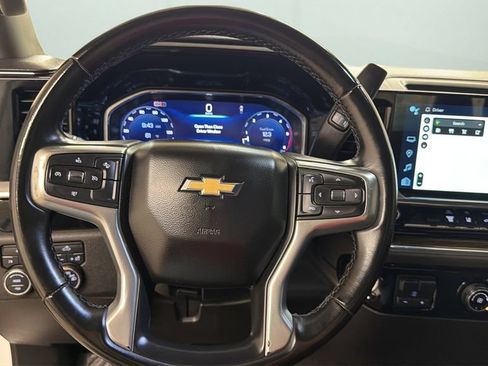 Used 2024 Chevrolet Silverado 2500 LT AWD/4WD image 12