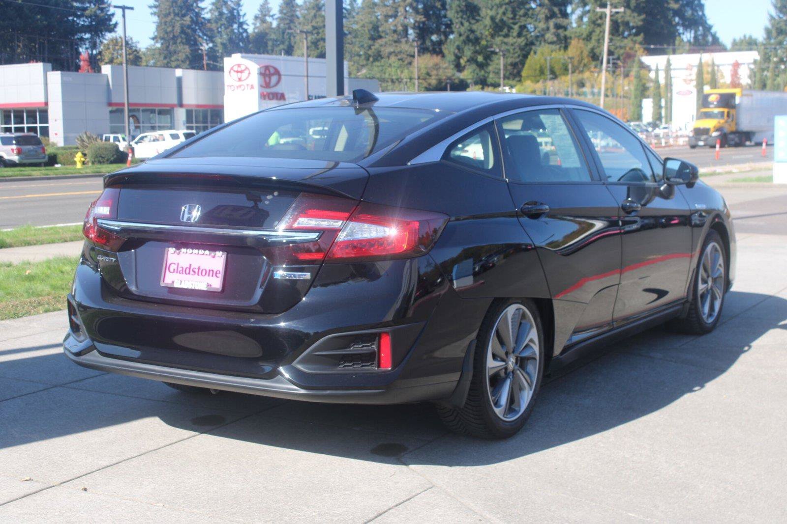 Used 2018 Honda Clarity Plug-In Hybrid image 5