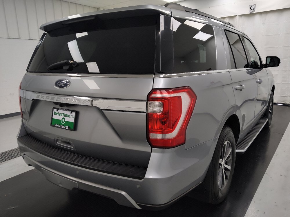 Used 2020 Ford Expedition XLT w/ Equipment Group 202A AWD/4WD image 9