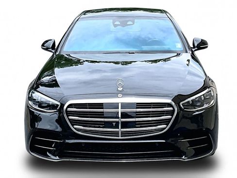 Used 2023 Mercedes-Benz S 580 4MATIC Sedan image 4