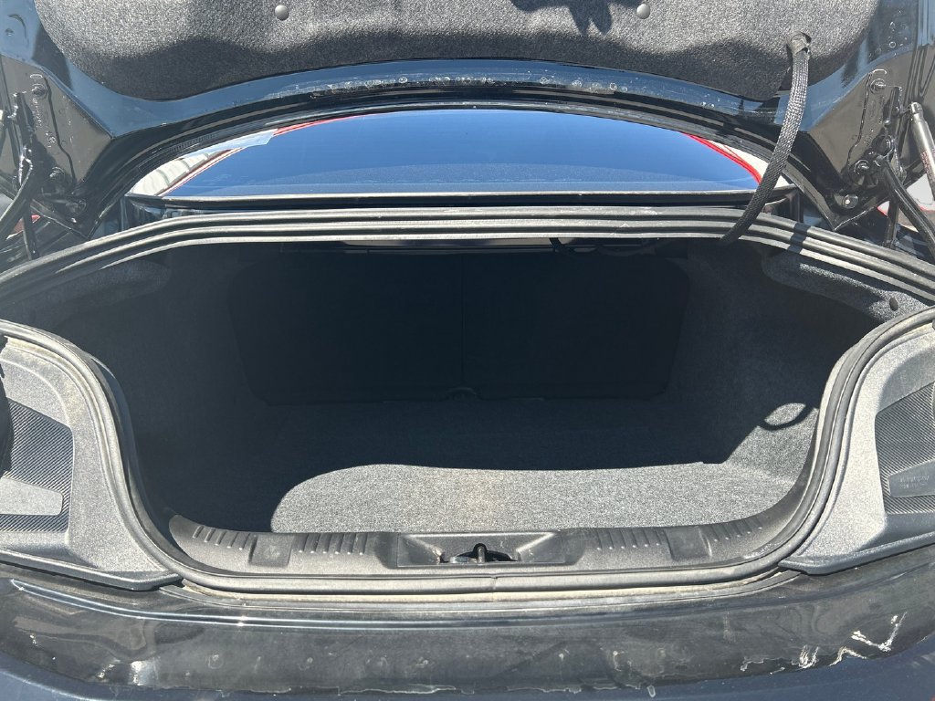 Used 2025 Ford Mustang Premium RWD image 18