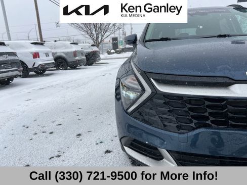 Certified 2023 Kia Sportage EX w/ EX Premium Package image 18