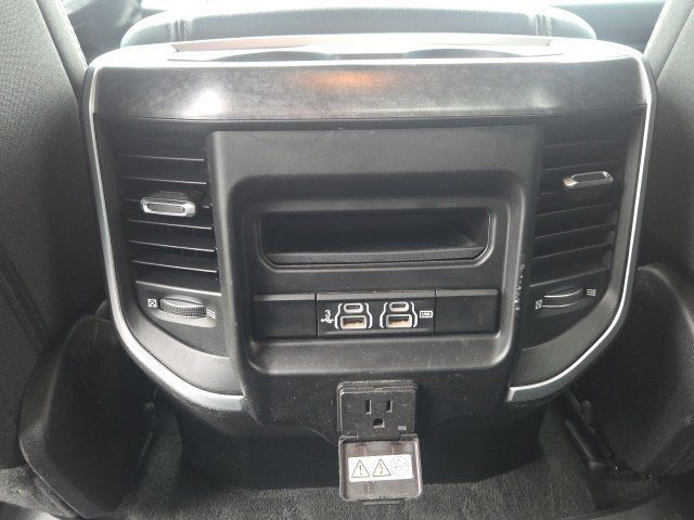 Used 2020 RAM 1500 Big Horn AWD/4WD image 14
