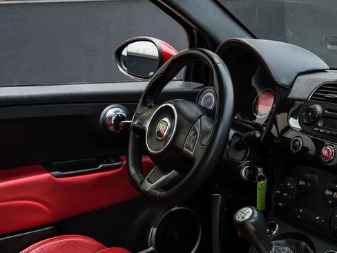 Used 2013 FIAT 500 Abarth w/ Comfort/Convenience Group FWD image 19