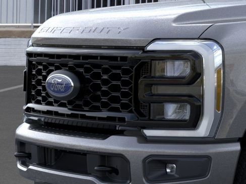 New 2026 Ford F250 XL w/ STX Appearance Package AWD/4WD image 17