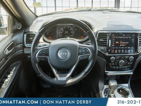 Used 2021 Jeep Grand Cherokee Overland AWD/4WD image 5