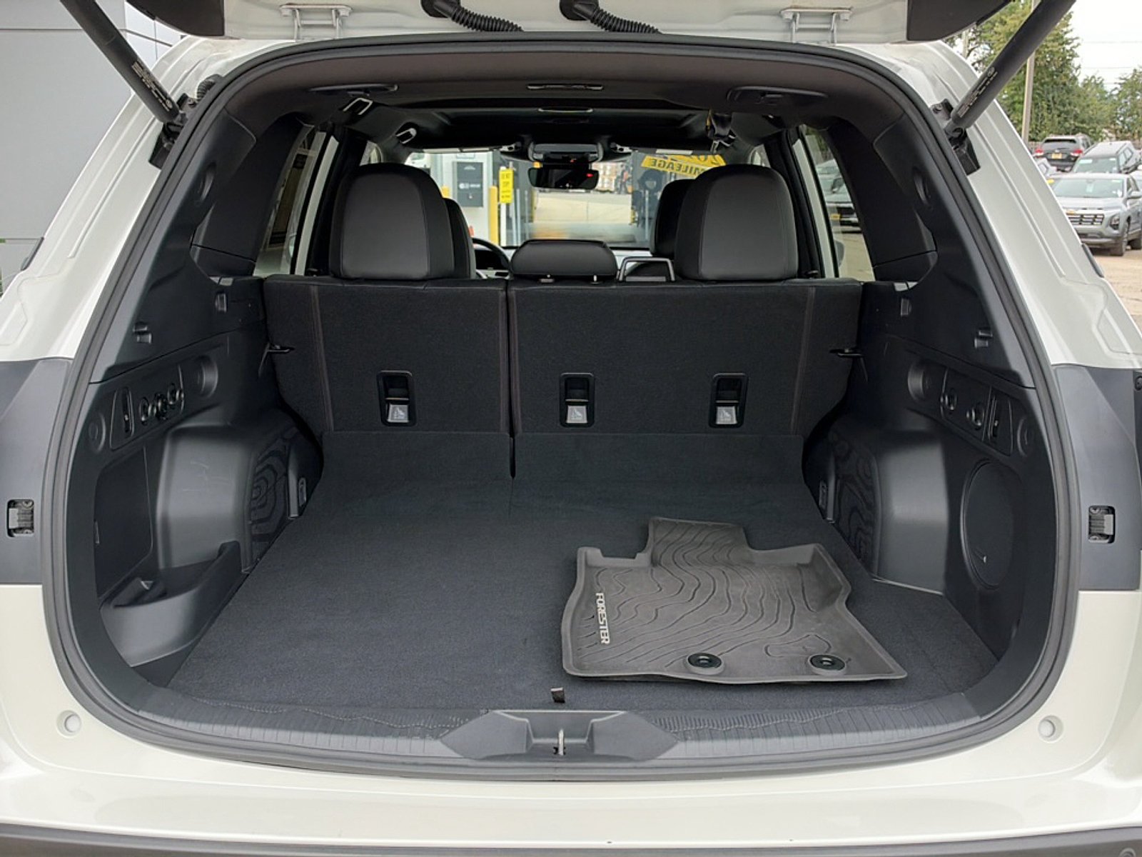 Certified 2025 Subaru Forester Limited AWD/4WD image 25