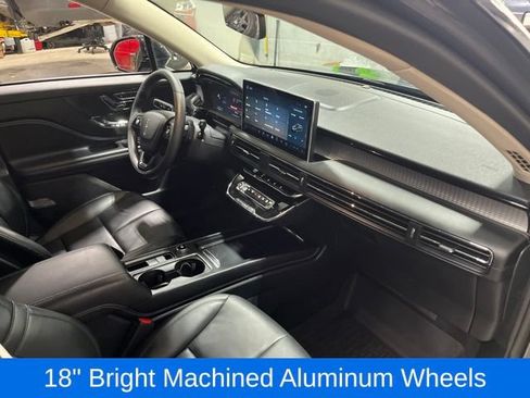 Used 2023 Lincoln Corsair AWD w/ Equipment Group 101A image 40