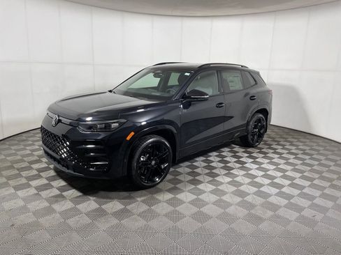 New 2026 Volkswagen Tiguan SE R-Line image 4