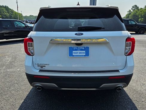 Used 2022 Ford Explorer Limited image 9