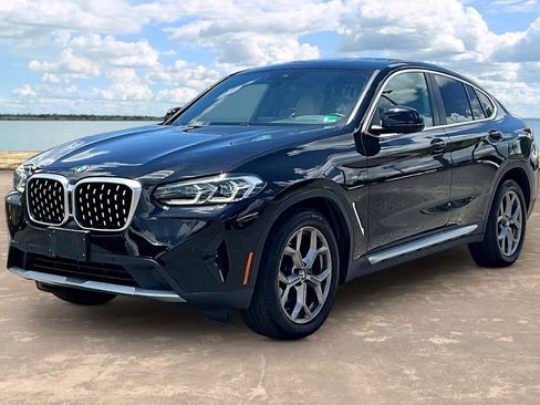 Used 2022 BMW X4 xDrive30i w/ Convenience Package AWD/4WD image 1