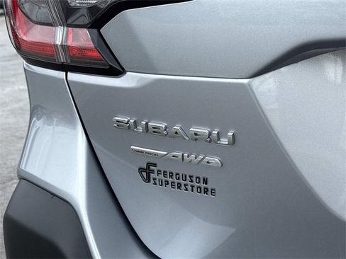 Used 2025 Subaru Outback Premium image 6