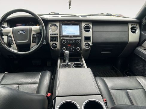 Used 2017 Ford Expedition Max Limited image 10