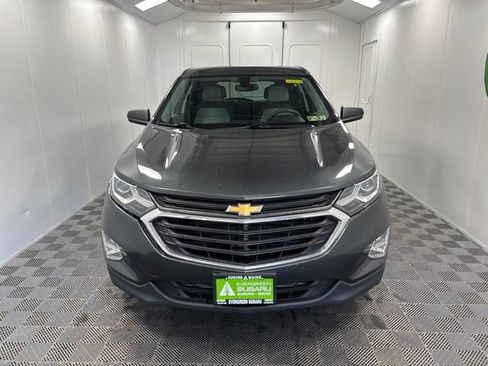Used 2019 Chevrolet Equinox LS w/ LS Convenience Package AWD/4WD image 2