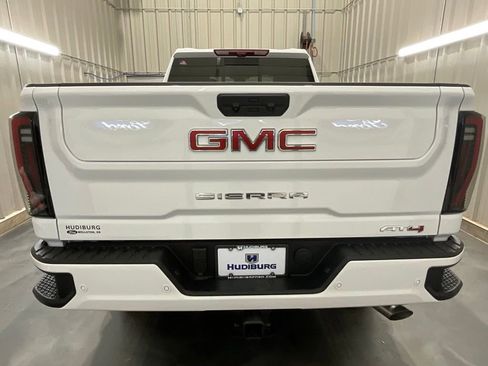 Used 2026 GMC Sierra 2500 AT4 w/ AT4 Premium Plus Package AWD/4WD image 24