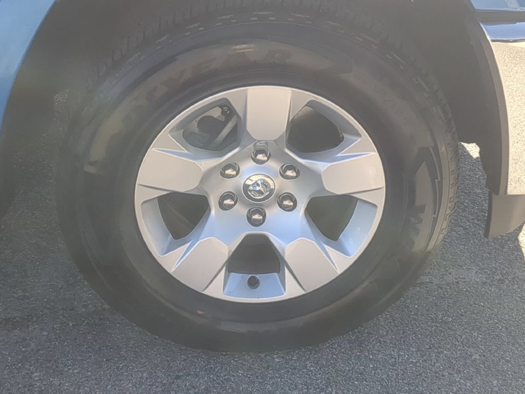 Used 2025 RAM 1500 Big Horn AWD/4WD image 15