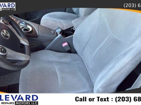 Used 2010 Toyota Prius Five FWD image 23