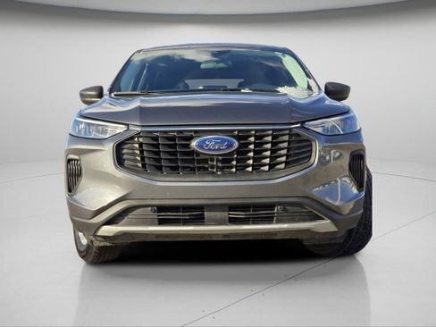 Used 2025 Ford Escape Active image 3