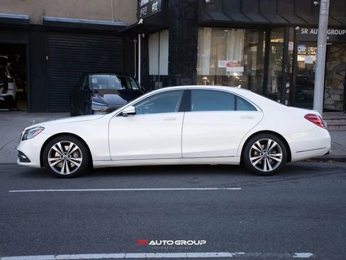 Used 2019 Mercedes-Benz S 450 4MATIC Sedan image 2