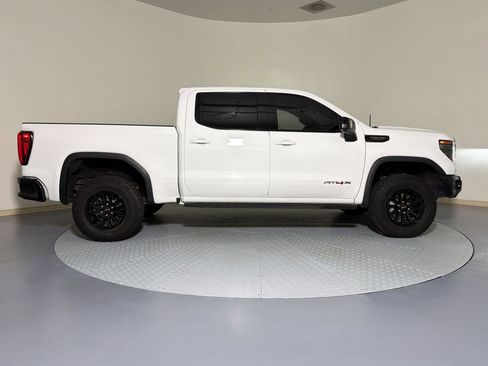 Used 2023 GMC Sierra 1500 AT4X AWD/4WD image 8