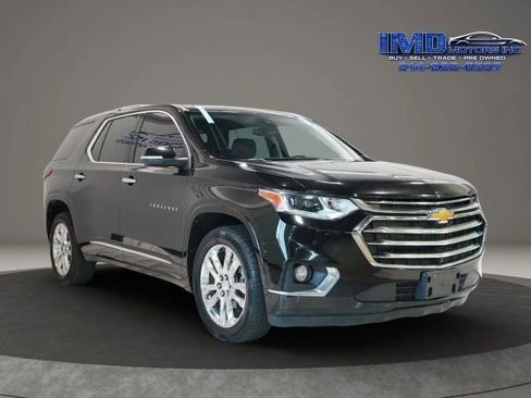 Used 2021 Chevrolet Traverse High Country w/ LPO, Floor Liner Package FWD image 3