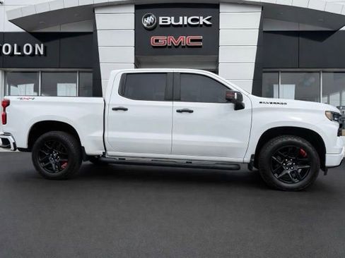 Used 2022 Chevrolet Silverado 1500 RST w/ Redline Edition image 1