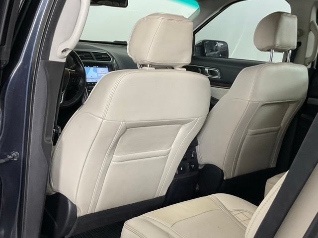 Used 2017 Ford Explorer Platinum AWD/4WD image 21