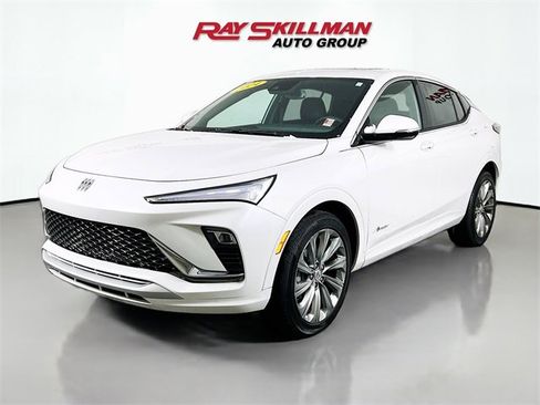 Used 2024 Buick Envista Avenir image 3