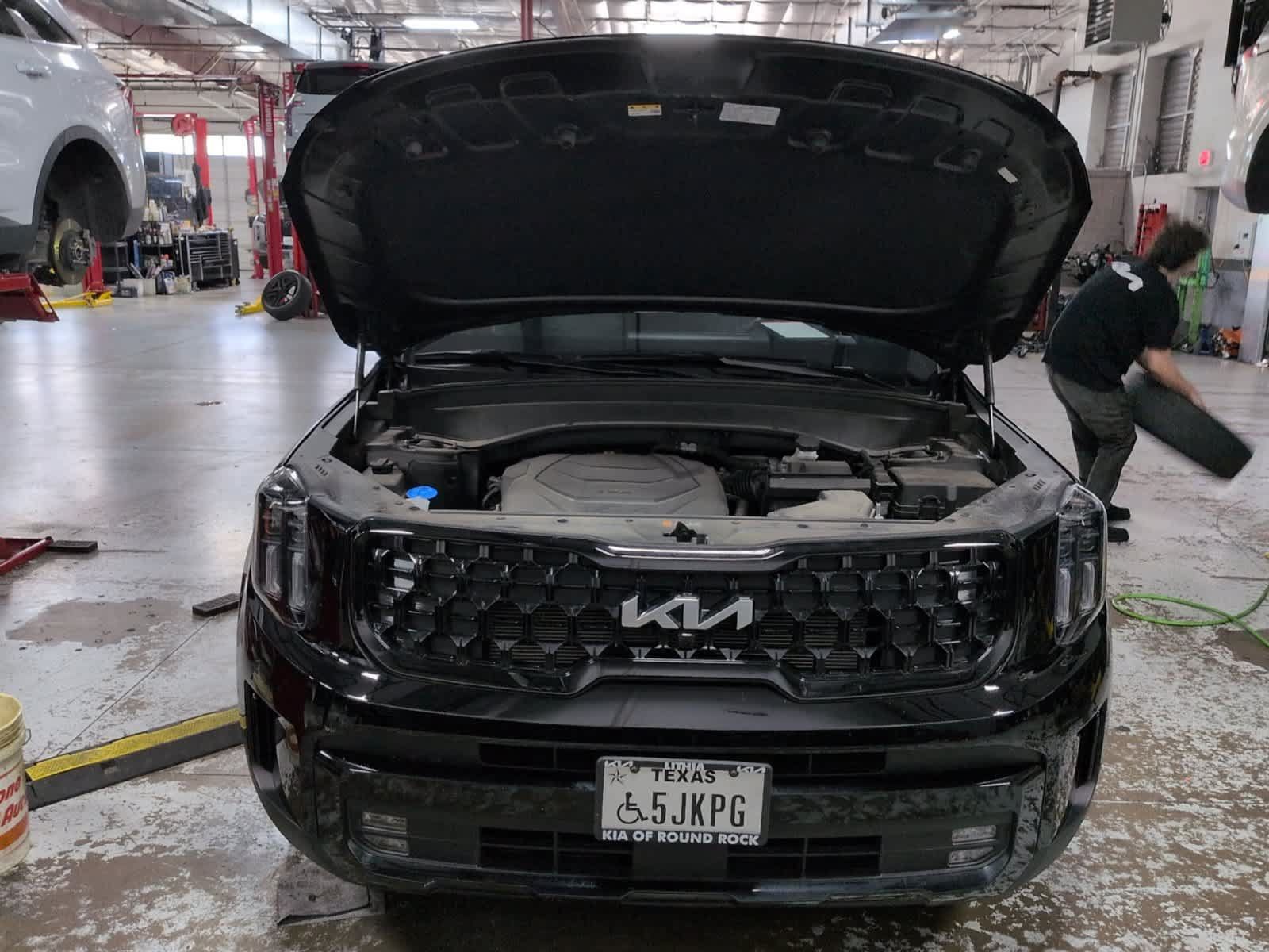 Certified 2024 Kia Telluride SX Prestige X-Line AWD/4WD image 2