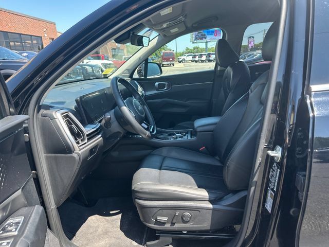 Used 2024 Kia Sorento S AWD/4WD image 11