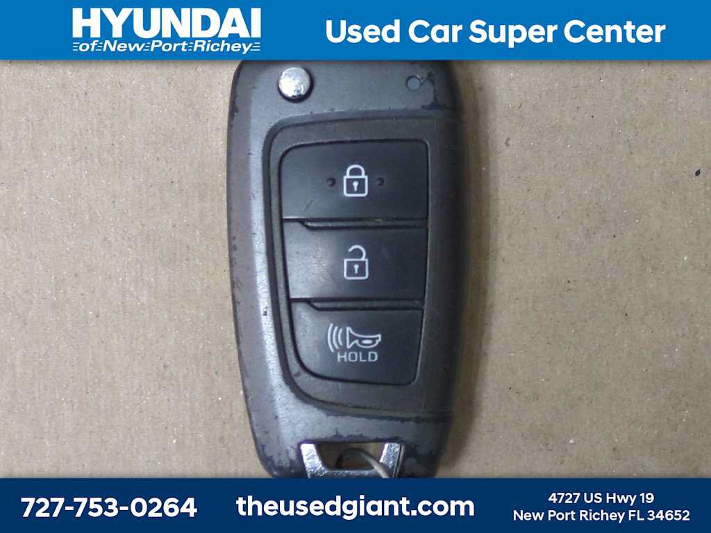 Certified 2022 Hyundai Santa Fe SE FWD image 29