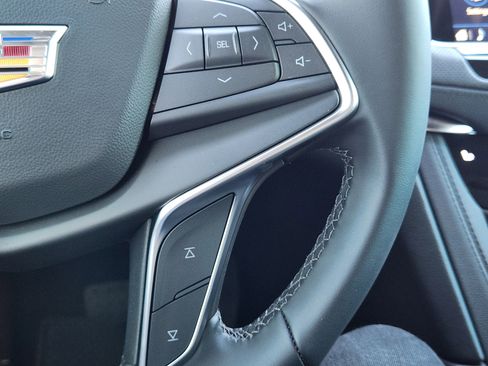 Certified 2026 Cadillac XT5 Luxury image 30