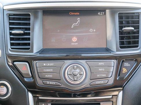 Used 2020 Nissan Pathfinder S FWD image 15