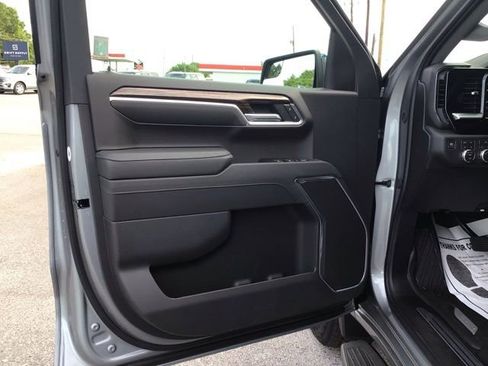 New 2026 GMC Sierra 1500 SLE AWD/4WD image 7