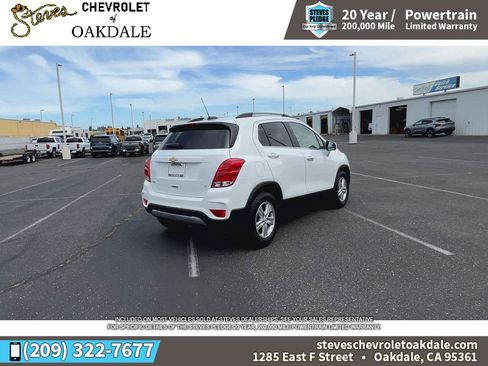 Certified 2019 Chevrolet Trax LT w/ LT Convenience Package FWD image 11