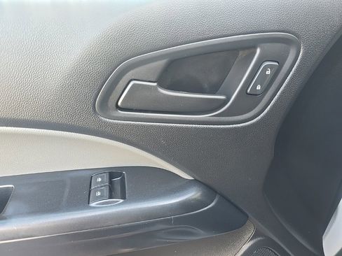 Used 2017 Chevrolet Colorado W/T w/ WT Convenience Package image 13