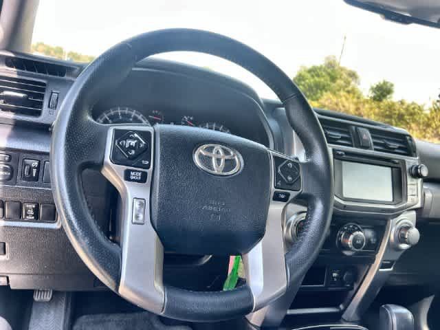 Used 2018 Toyota 4Runner SR5 Premium RWD image 17