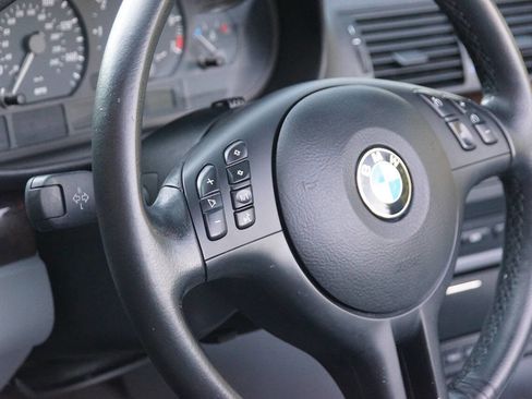 Used 1997 BMW Z3 1.9 RWD image 40