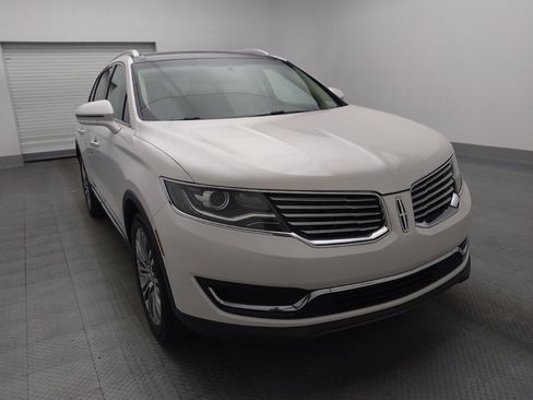 Used 2016 Lincoln MKX Reserve w/ Enhanced Security Package image 14