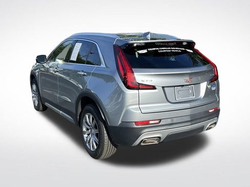 Used 2023 Cadillac XT4 Premium Luxury FWD image 8