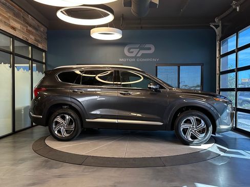 Used 2023 Hyundai Santa Fe SEL w/ Premium Package AWD/4WD image 2