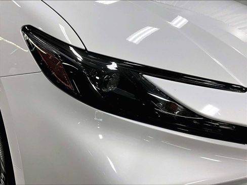 Used 2025 Toyota Camry LE image 15