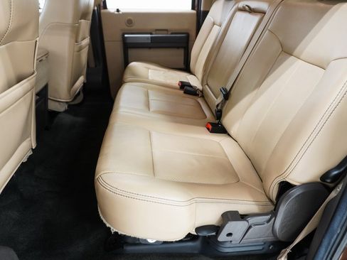 Used 2011 Ford F250 Lariat w/ Camper Pkg image 16