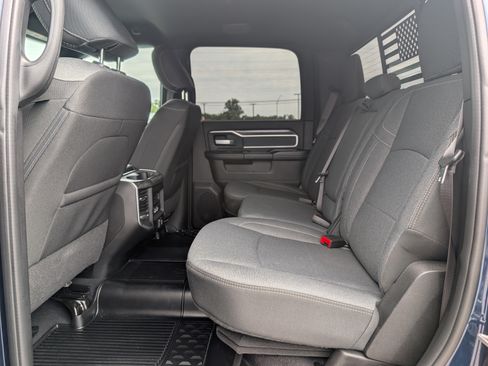Used 2022 RAM 2500 Big Horn w/ Level B Equipment Group AWD/4WD image 16