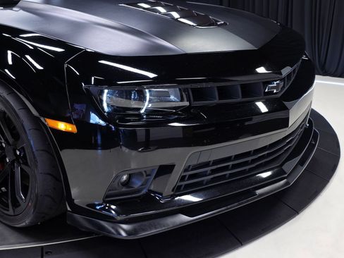 Used 2015 Chevrolet Camaro SS w/ SS Performance Package RWD image 55