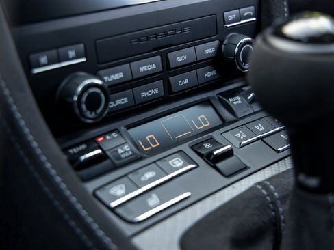 Certified 2024 Porsche 718 Boxster Spyder RS image 38