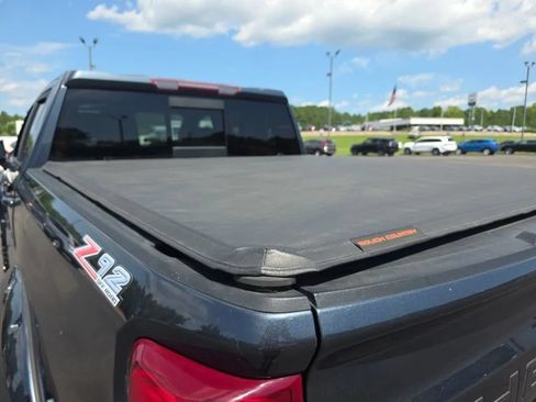 Used 2021 Chevrolet Silverado 1500 RST w/ All Star Edition Plus AWD/4WD image 17