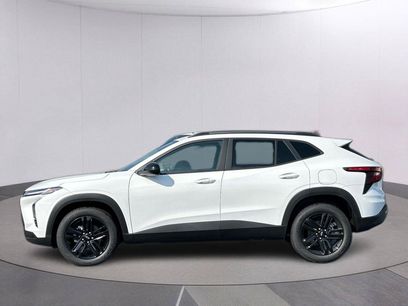 New 2026 Chevrolet Trax ACTIV w/ Sunroof Package