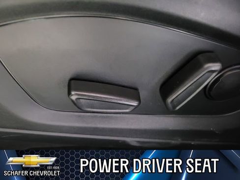 Used 2022 Ford Explorer XLT image 32